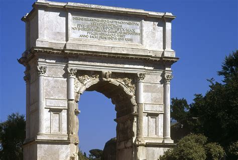  The Triumphal Arch of Titus, 세계를 압도하는 고대 로마 건축의 정점!